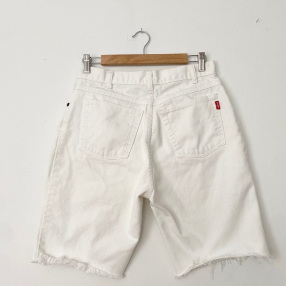 Vintage white denim shorts - Picture 6 of 6